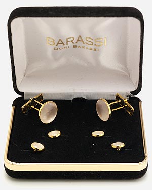 Style 6101: Pearl on Gold Studs and Cufflinks